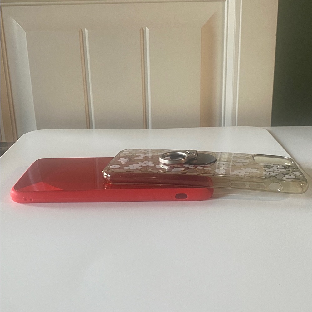 iPhone 11 Pro Max Case Bundle - Picture 3 of 7